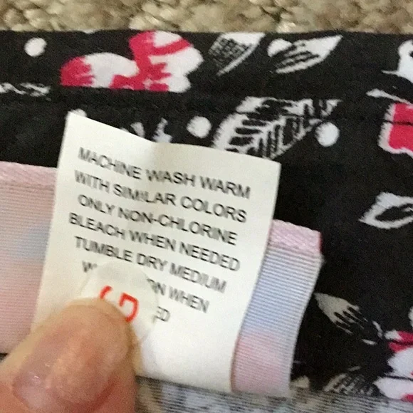 American Sweetheart Size L Black w/hot pink blouse - Picture 6 of 7